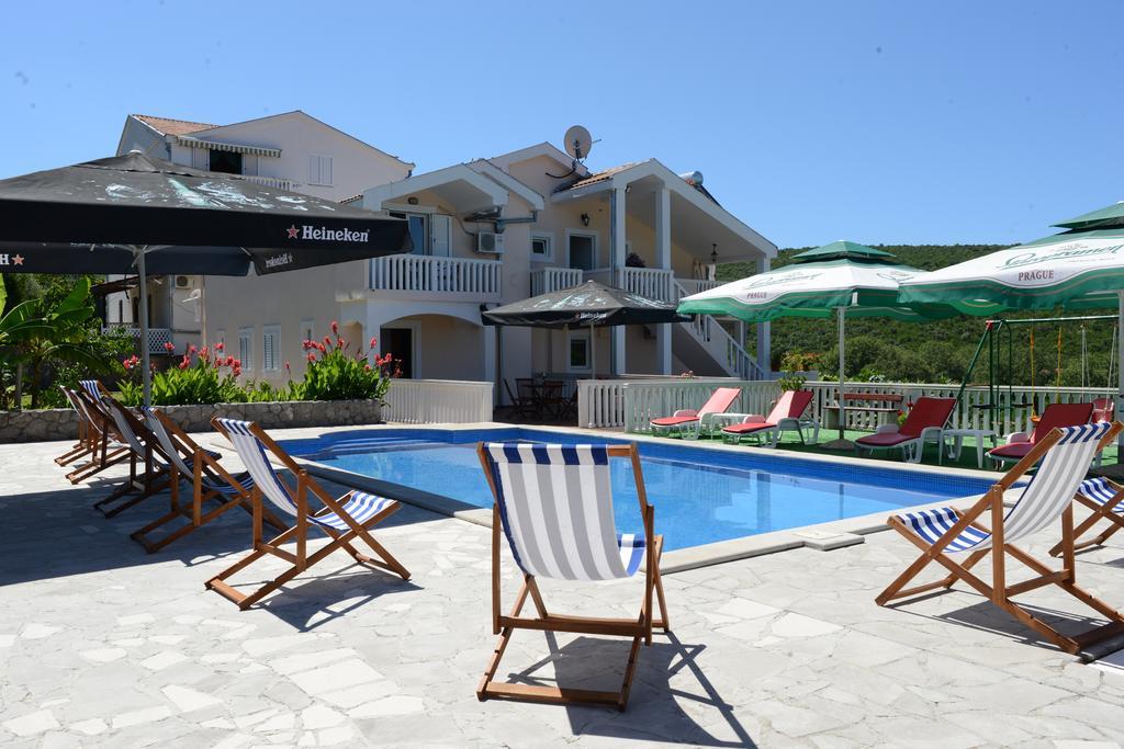Apartments Vila Lazarevic Tivat Exterior photo
